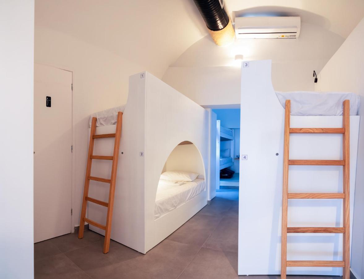 Central Hostel Oia Ngoại thất bức ảnh
