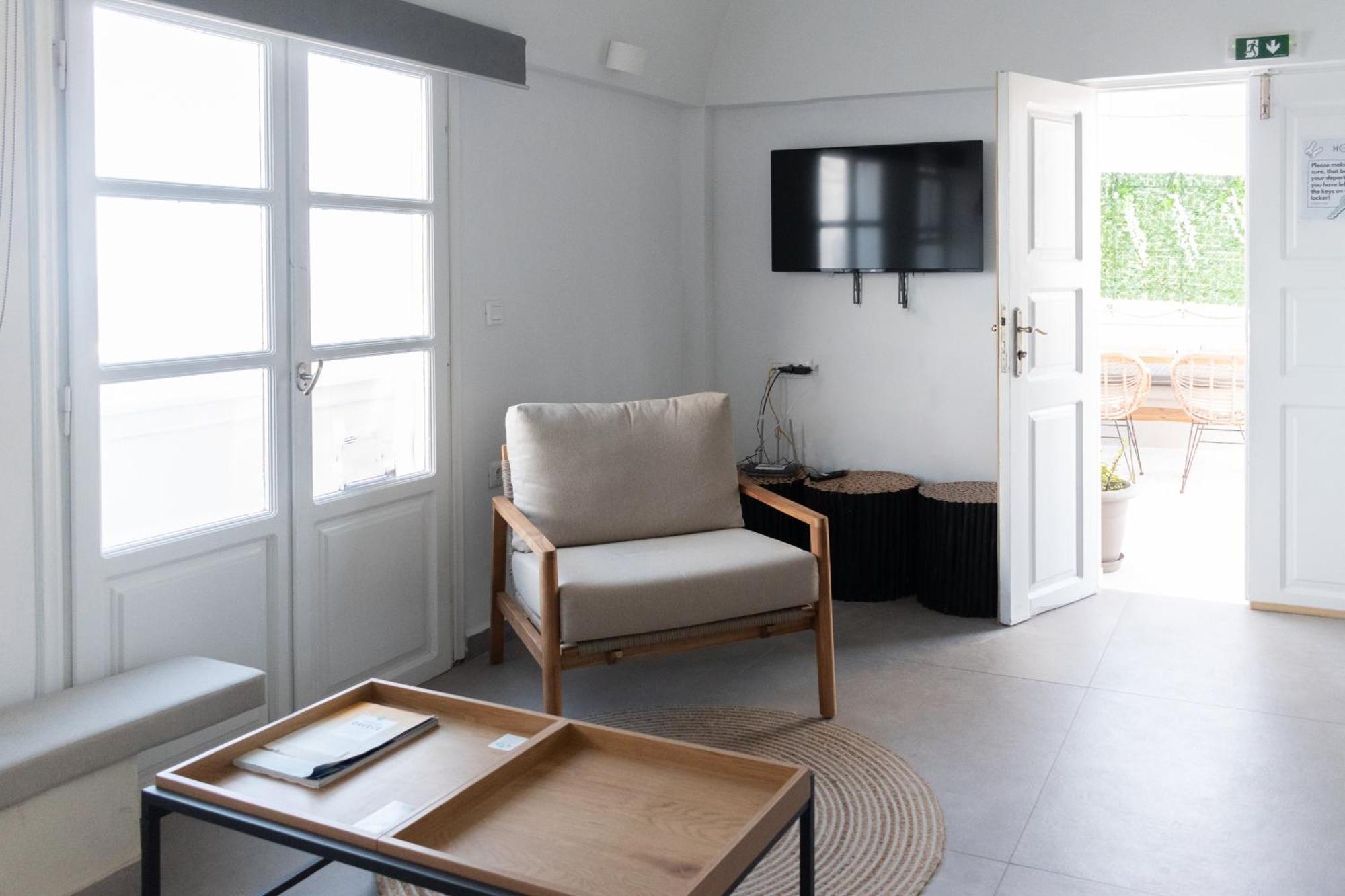 Central Hostel Oia Ngoại thất bức ảnh