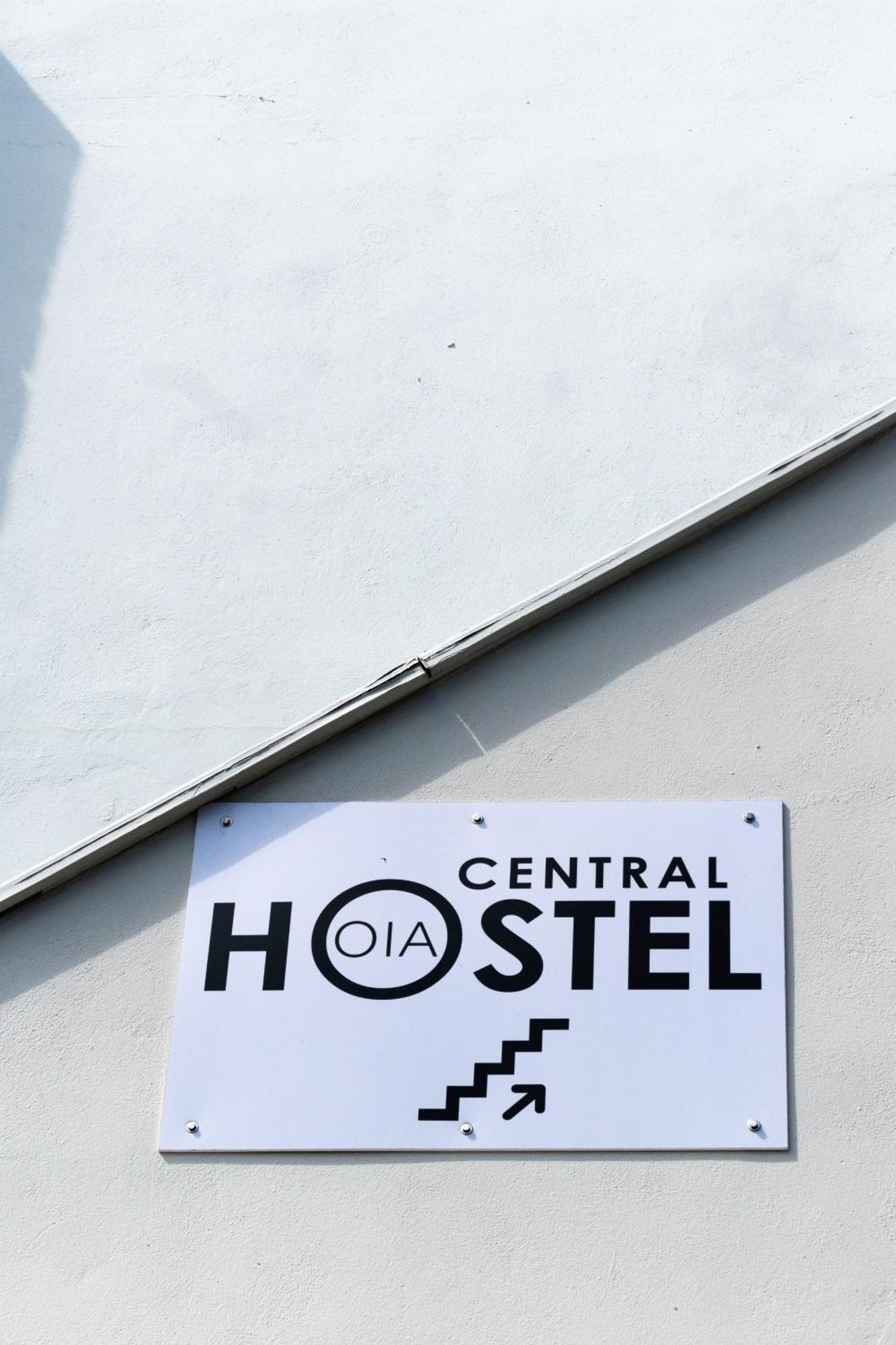 Central Hostel Oia Ngoại thất bức ảnh